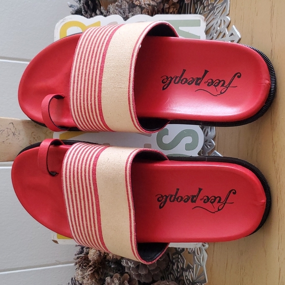 P025  Free People Saylor Footbed Sandal Slip-on Red Multi-Color Size 40 - Picture 11 of 12